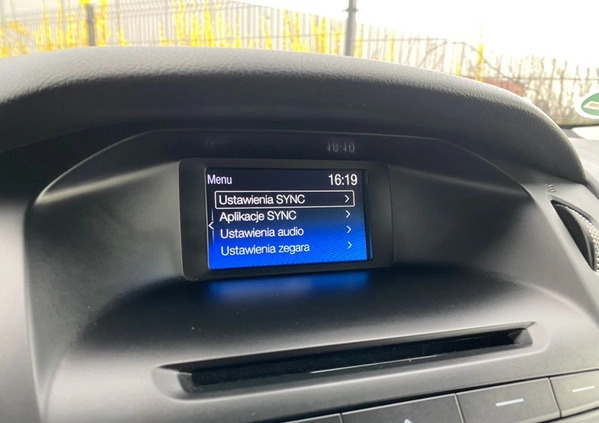 Ford Focus cena 45999 przebieg: 89000, rok produkcji 2017 z Krobia małe 667